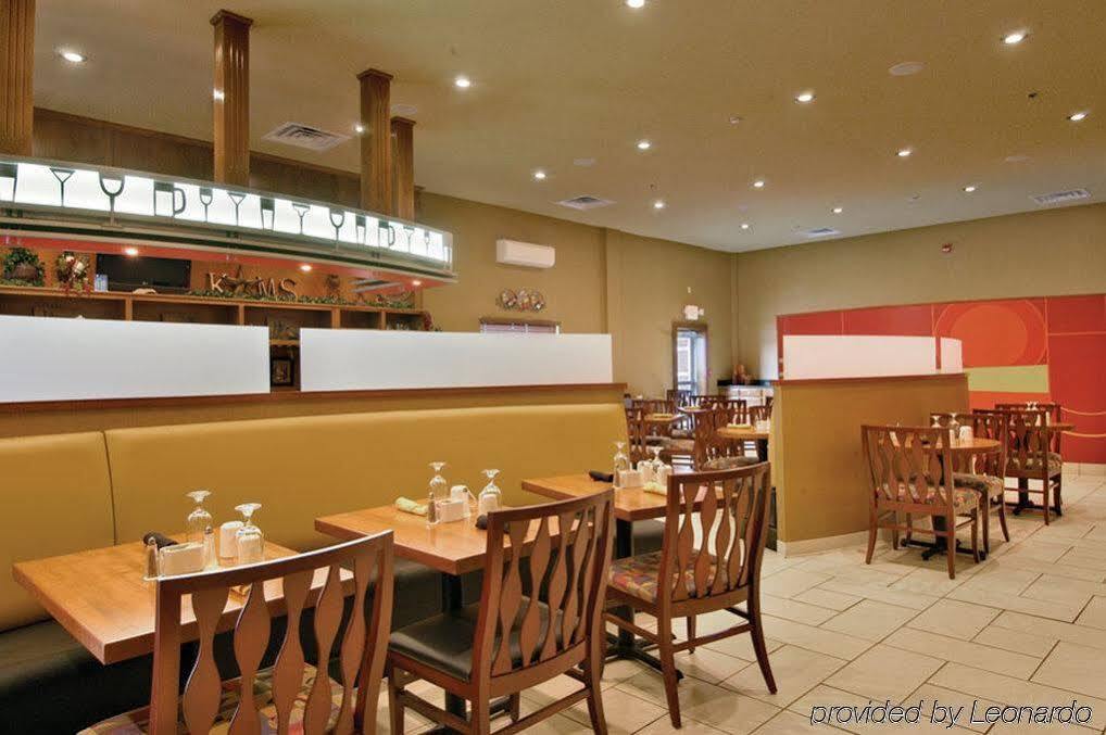 Holiday Inn Hotels Batesville By Ihg Dış mekan fotoğraf
